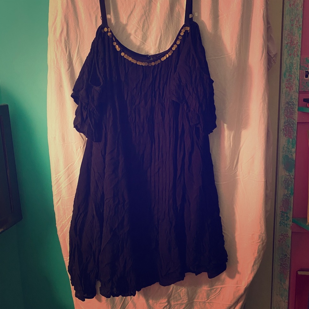 Cold shoulder Dress Torrid size 3